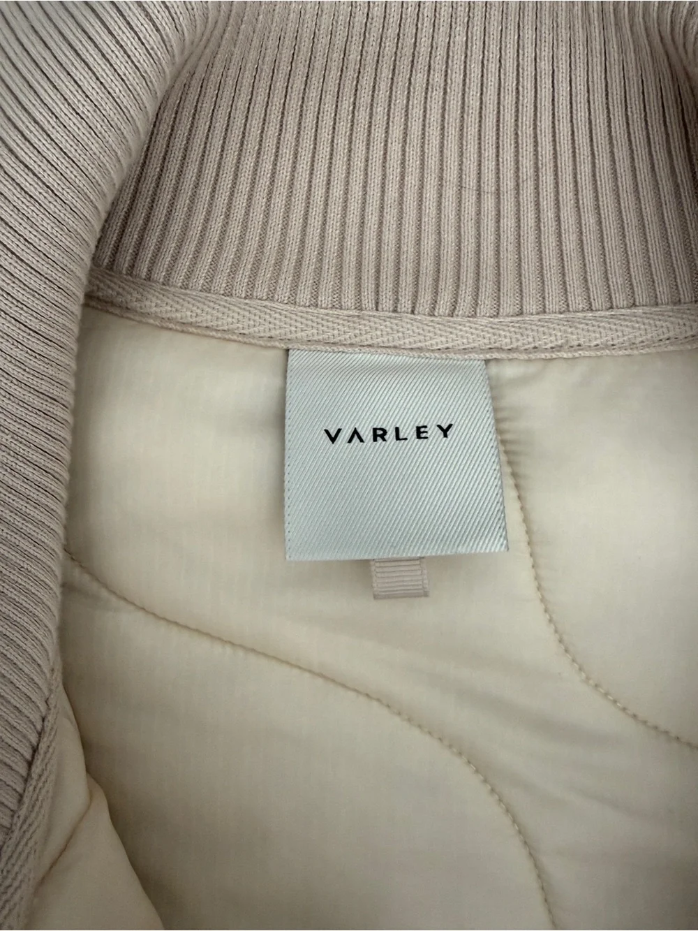 Sold Out - Women’s Small Varley Quilted Twill Jacket in Beige Fall Jacket NWOT - Picture 10 of 12